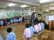音楽あそび　英語