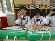 音楽　園庭あそび